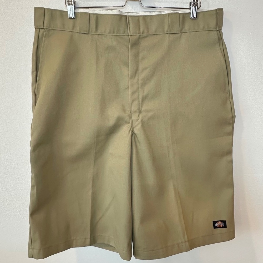 Dickies Loose Fit Lowrider Chicano SoCal White Work Shorts W841CS3 Painter